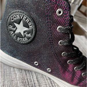 Women’s converse high top